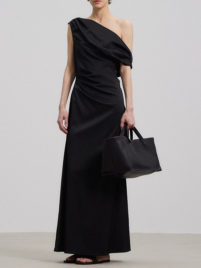 Chic Pleated Cross-Back Maxi Dress