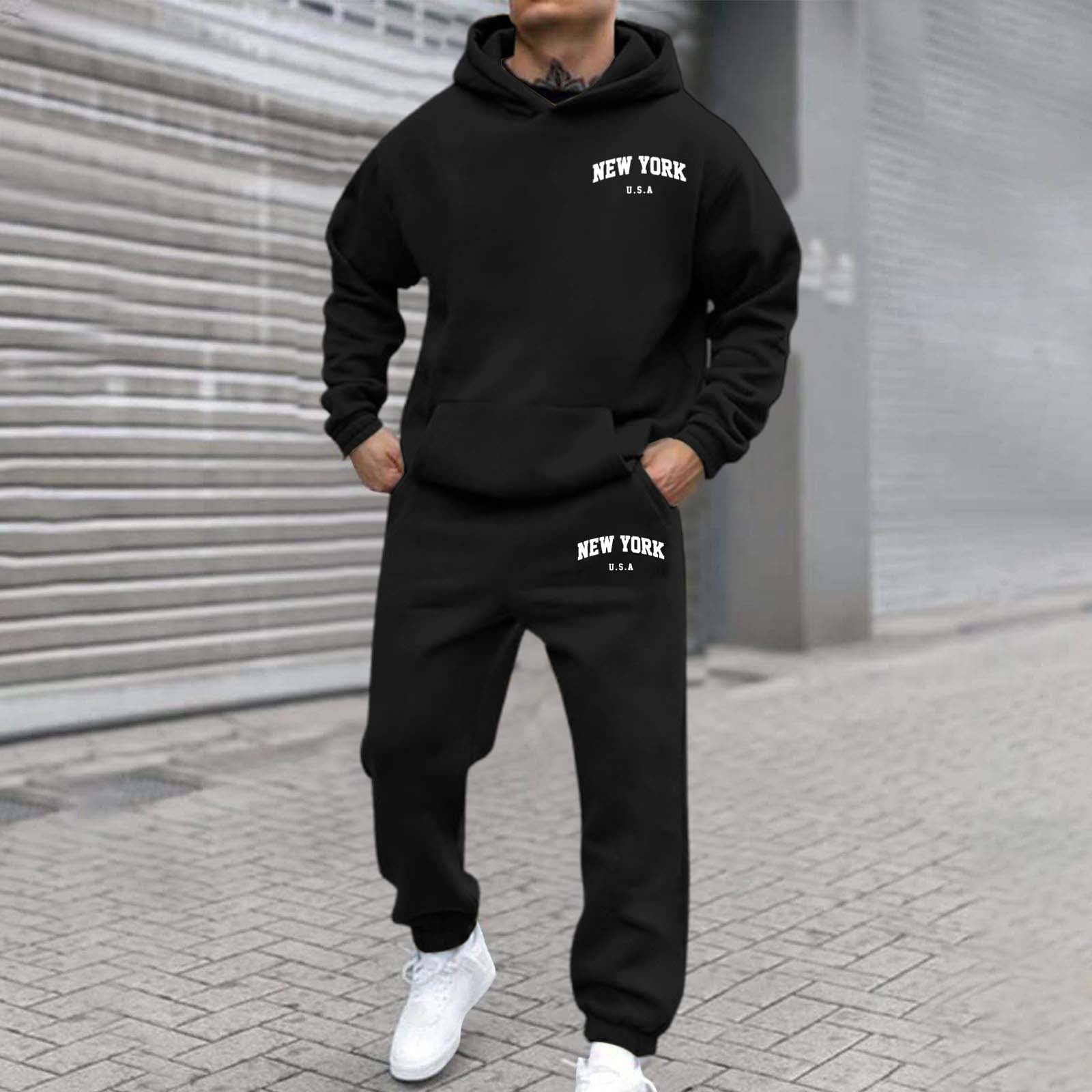 Printed Hoodie Set for Men: Fleece-Lined Sweatshirt & Jogger Outfit