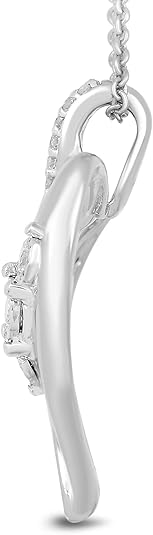 Amazon Essentials Diamond 3-Stone Pendant Necklace, 1/4 CTTW, 18" Chain