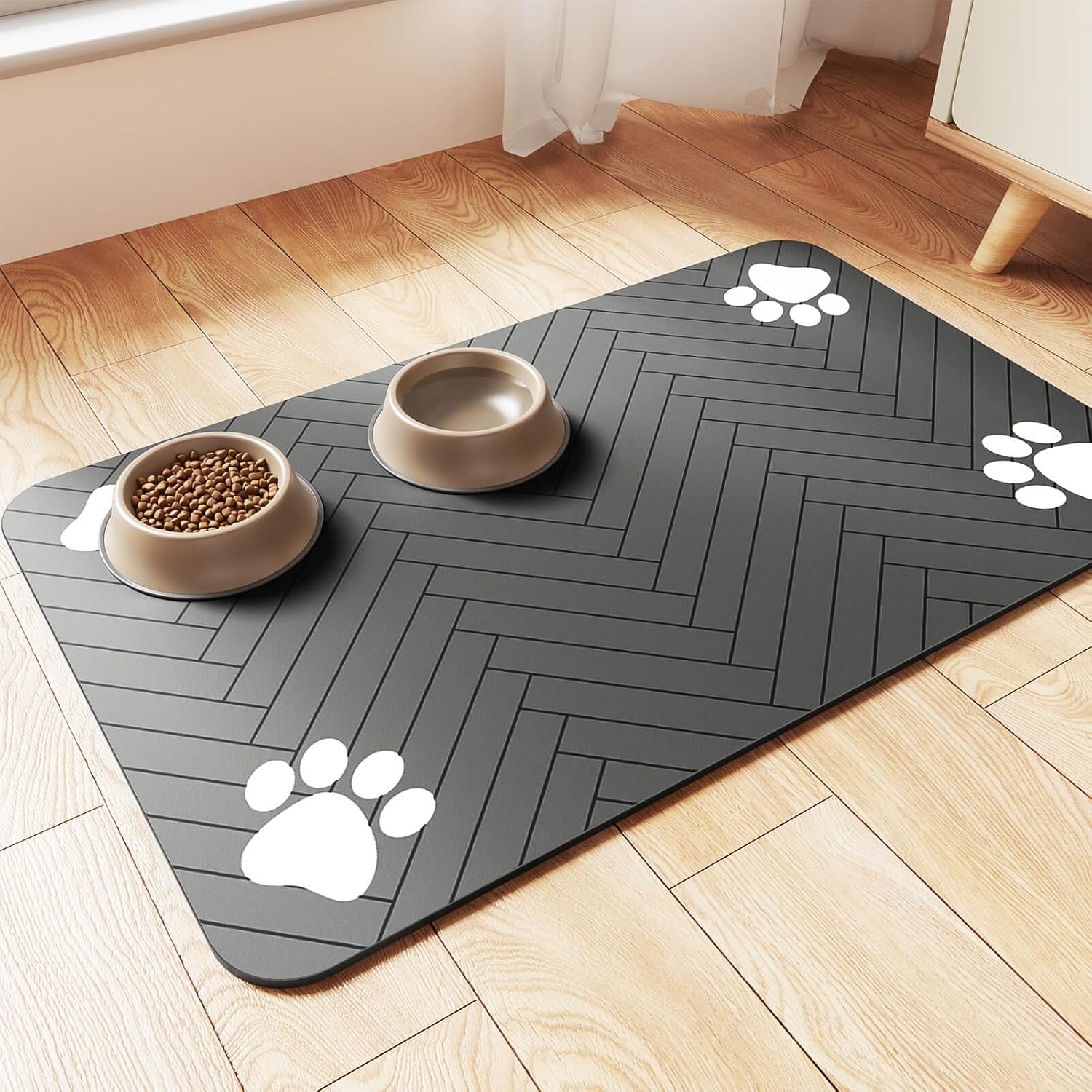 Absorbent Pet Feeding Mat with Waterproof Backing (20”×12”)
