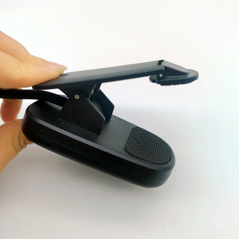 USB-C Rechargeable Clip-On Reading Light – Adjustable Brightness