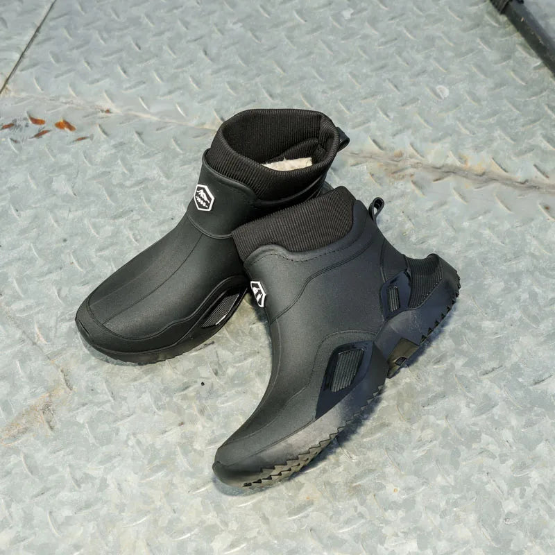 Winter Waterproof Fleece-Lined Rain Boots (Men & Women)