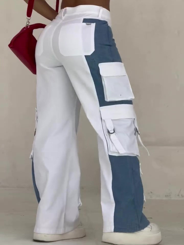 Women’s Contrast Pocket Cargo Jeans